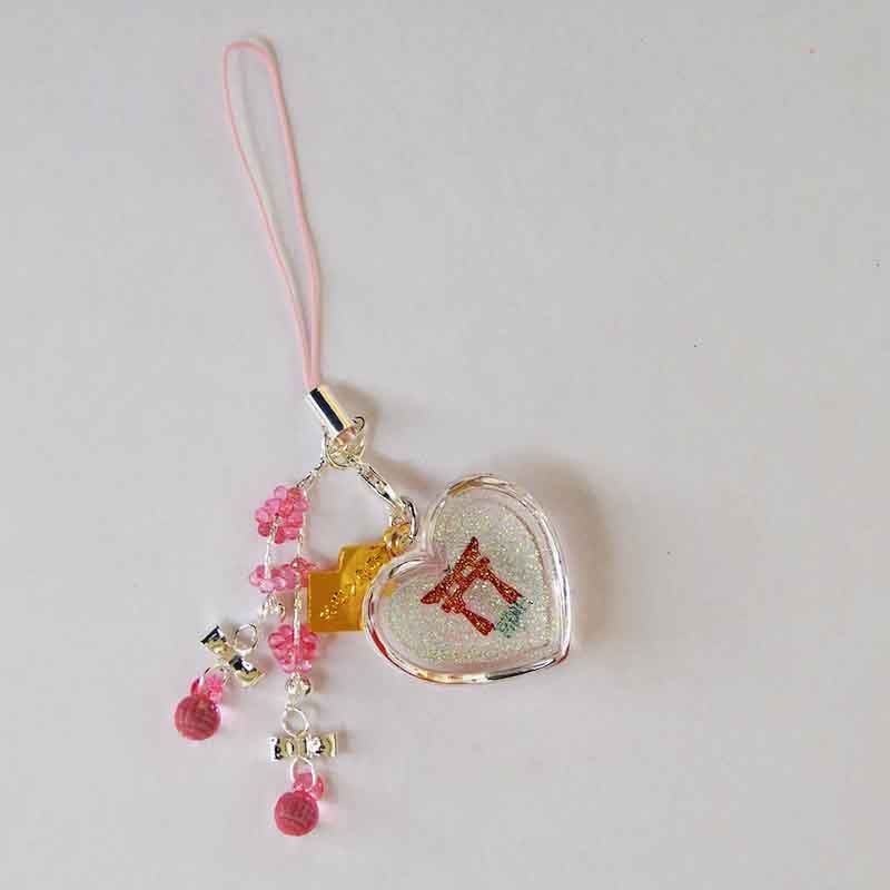 ハート型 白崎宮鳥居お守り｜白崎八幡宮