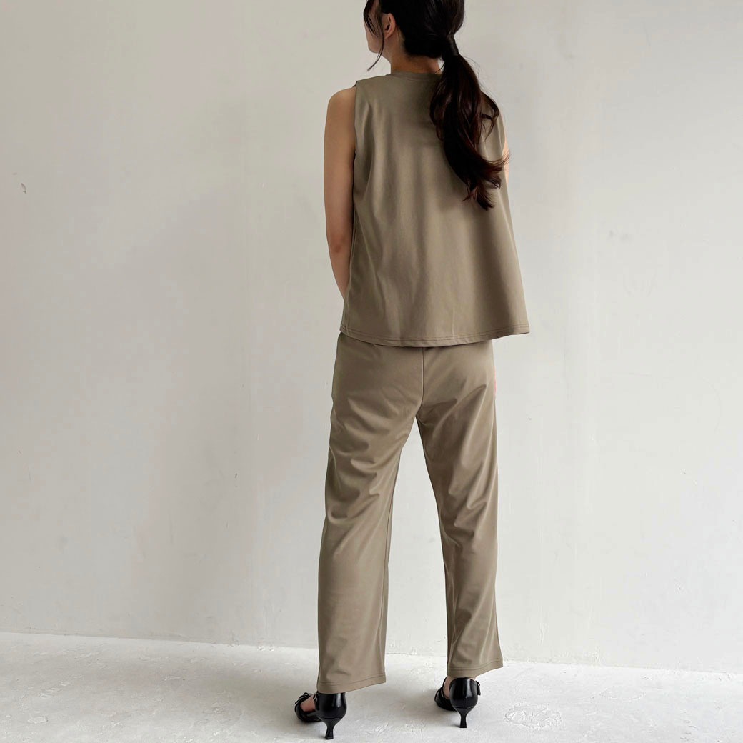 ストレッチスムースセットアップ＿ノースリーブ&ストレートパンツ