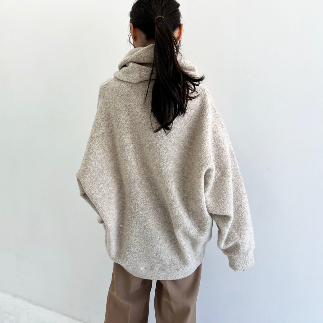 シープパイル　ビッグシルエットネックウォーマー付きプルオーバー