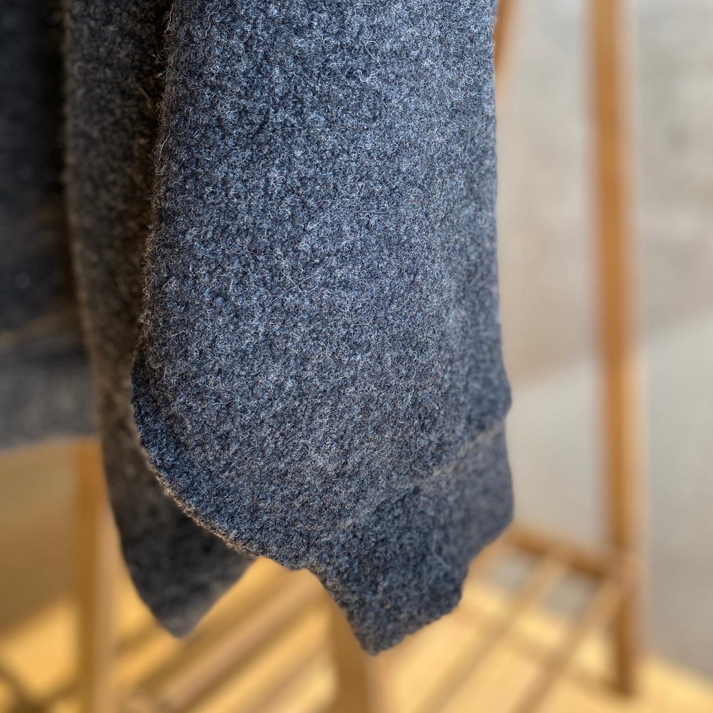 シープパイル　ビッグシルエットネックウォーマー付きプルオーバー