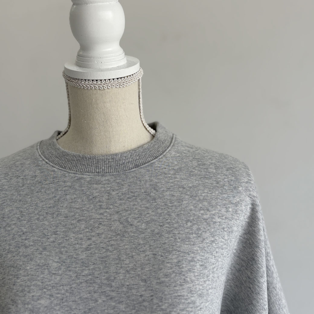 ウルトラブラッシュ裏起毛ドルマンカーブスリーブトレーナー