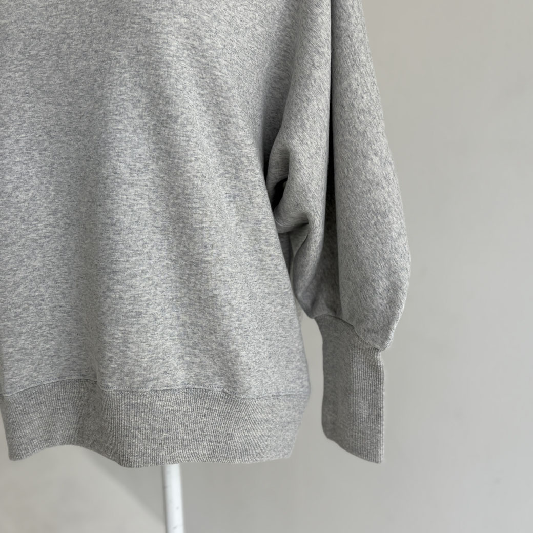 ウルトラブラッシュ裏起毛ドルマンカーブスリーブトレーナー