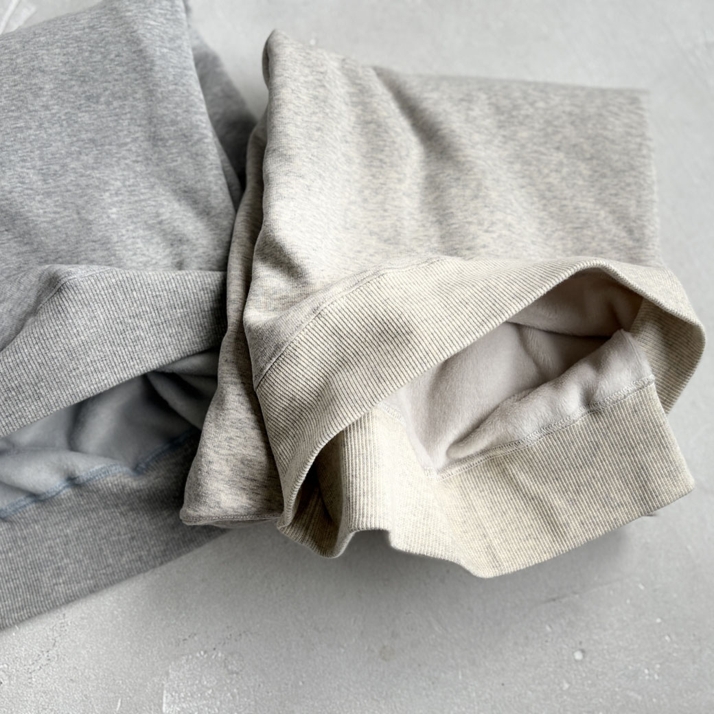 ウルトラブラッシュ裏起毛ドルマンカーブスリーブトレーナー