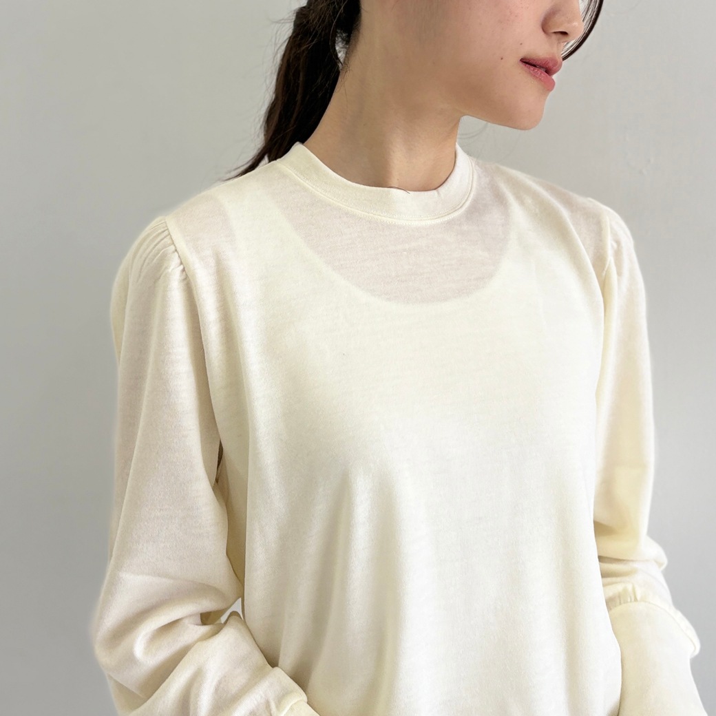 ウォッシャブルウール＿ギャザーショルダープルオーバー