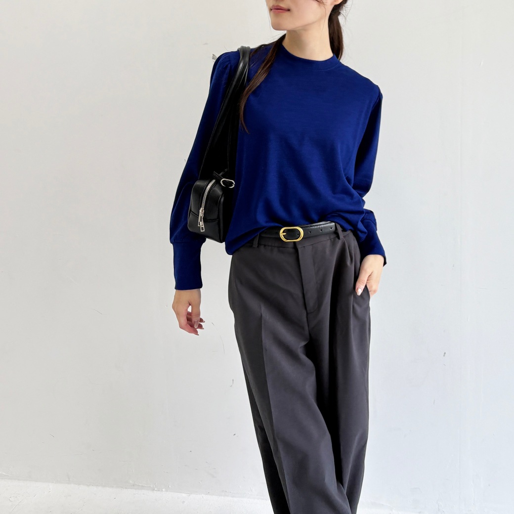 ウォッシャブルウール＿ギャザーショルダープルオーバー