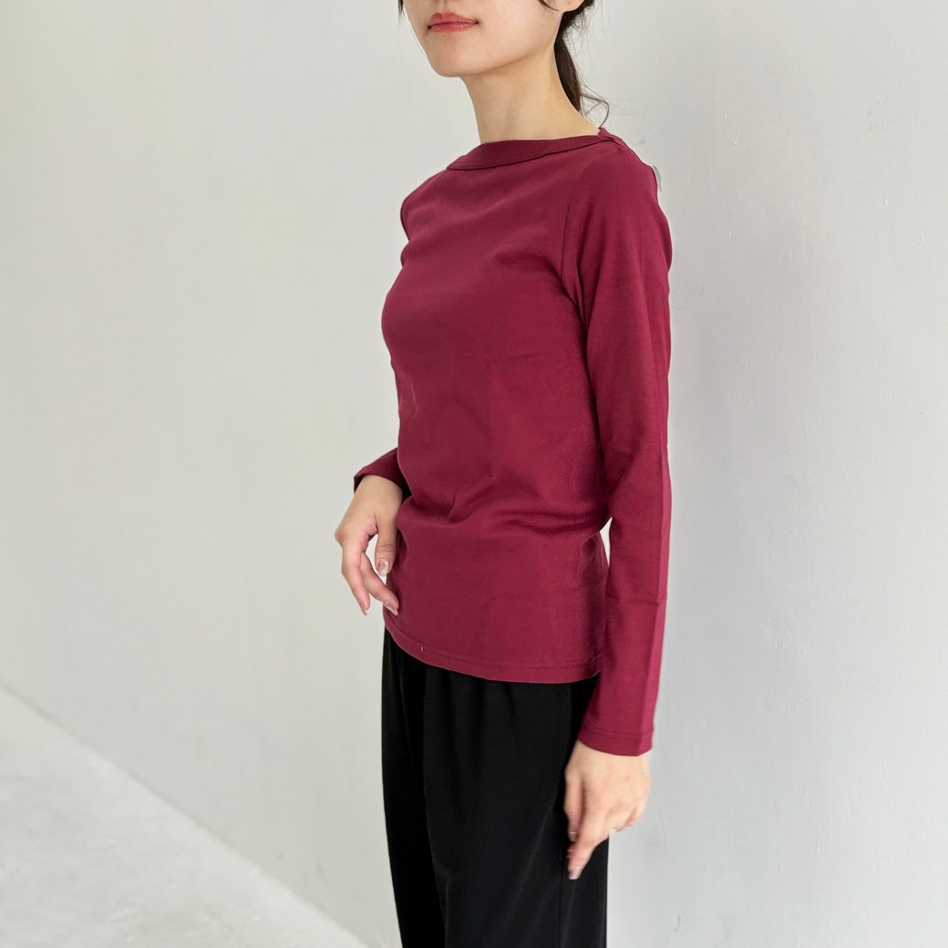 丸胴フライスボートネック長袖