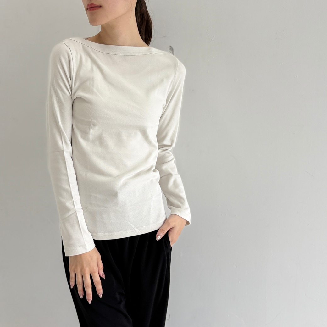 丸胴フライスボートネック長袖