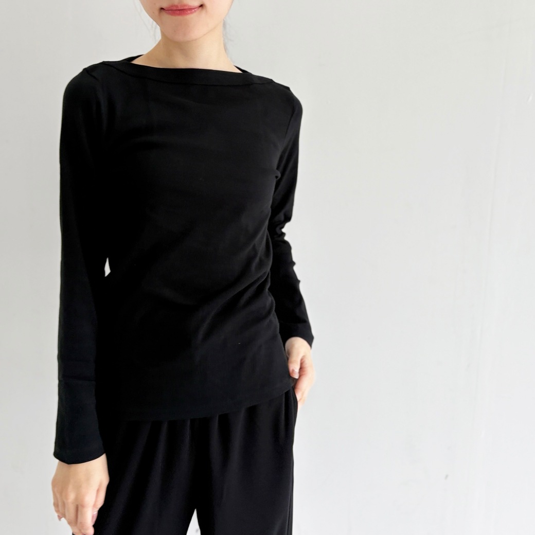 丸胴フライスボートネック長袖