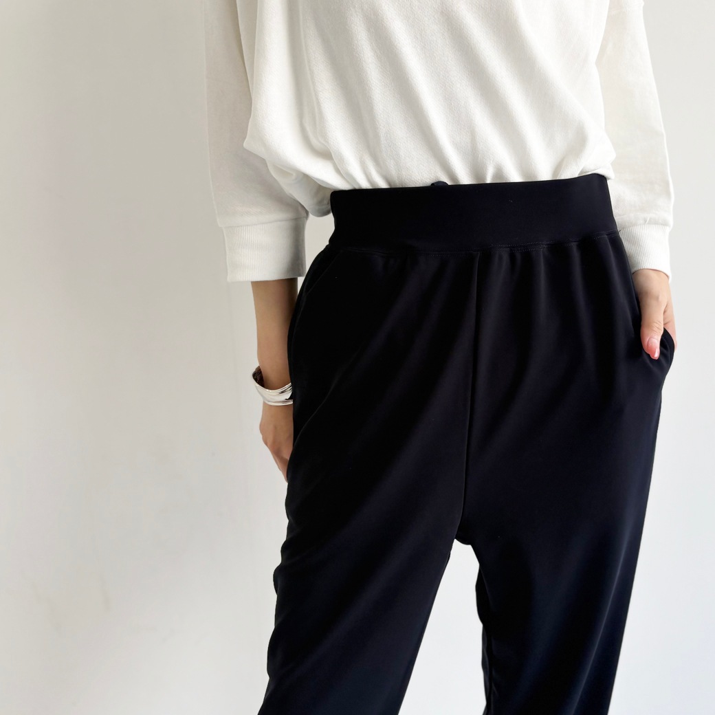 ダブルクロス＿ウエストゴムワンタックテイパードパンツ