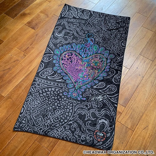 hide BIGタオルブランケット（hide Hand Drawn Heart ver