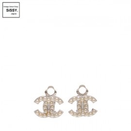 ■シャネル■ ココマーク イヤリング フェイクパール シルバー 06V 【CHANEL】|アクセサリー