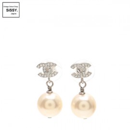 ■シャネル■ ココマーク ピアス フェイクパール ラインストーン アイボリー シルバー A15V 【CHANEL】|アクセサリー
