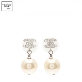 ■シャネル■ ココマーク ピアス フェイクパール アイボリー シルバー ラインストーン 18V 【CHANEL】