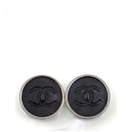■シャネル■ イヤリング ココマーク レザー ガンメタリック シルバー 00A   【CHANEL】