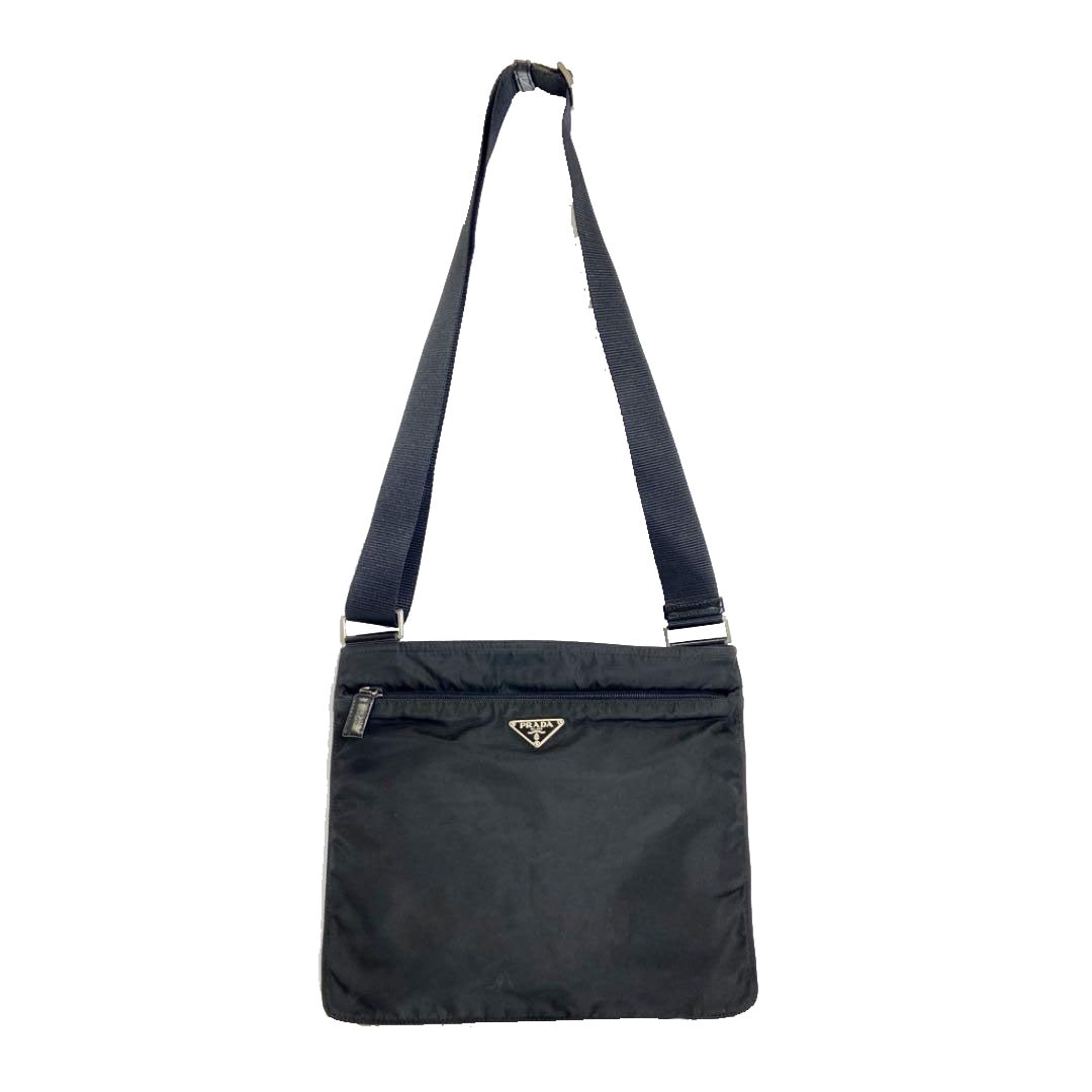 PRADA プラダ テスートナイロン 斜めがけショルダーバッグ ブラック シルバー金具