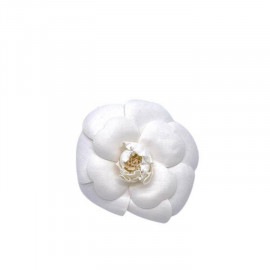 CHANEL シャネル コサージュ ブローチ カメリア シルクサテン ホワイト