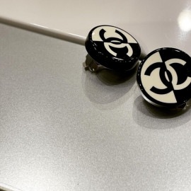 CHANEL シャネル イヤリング ココマーク バイカラー ブラック ホワイト 05P