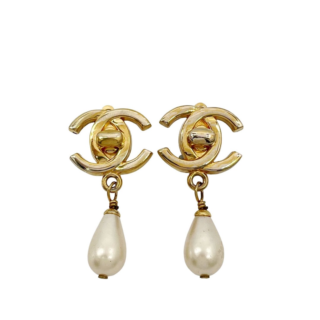 CHANEL シャネル イヤリング ココマーク ターンロック フェイクパール ゴールド 96P