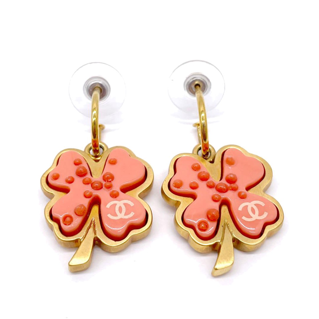 CHANEL シャネル フープピアス ココマーク クローバーモチーフ ピンク系 ゴールド 03P