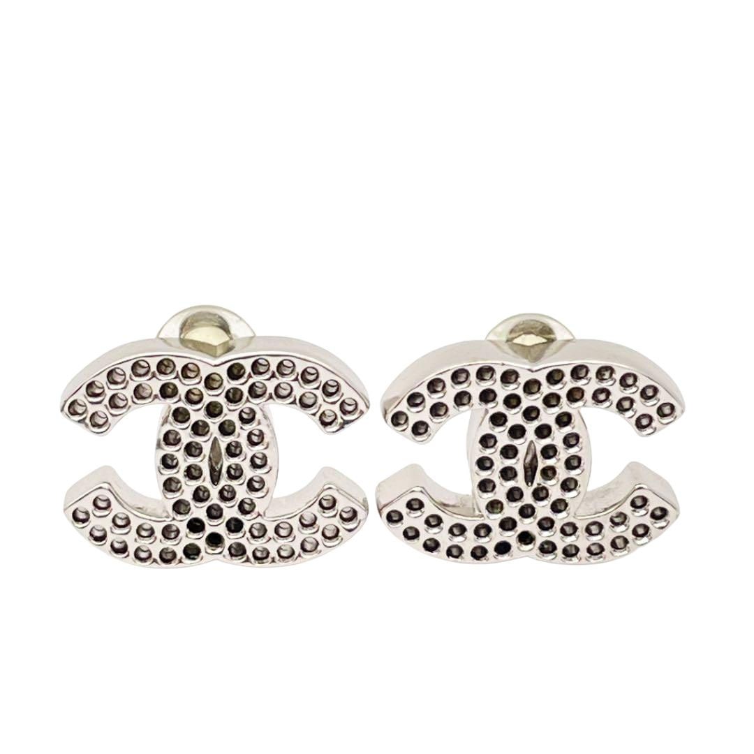 CHANEL シャネル イヤリング ココマーク パンチング シルバー 03P