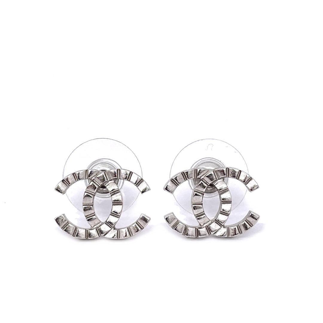 CHANEL シャネル ピアス ココマーク シルバー | アクセサリー ...
