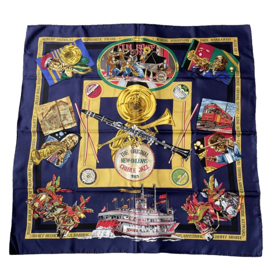 HERMES エルメス スカーフ カレ90 『NEW ORLEANS THE ORIGINAL CREOLE JAZZ(ニューオリンズ)』 シルク ネイビー系