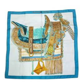 HERMES エルメス スカーフ カレ90 『SELLE D'APPARAT MAROCAINE(モロッコの儀式用鞍)』 シルク ライトブルー系