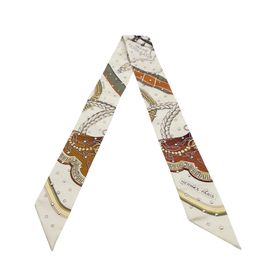 HERMES エルメス スカーフ ツイリー 『GRAND APPARAT グラン・アパラ(盛装の馬)』 スタッズ付き シルク CREME/CUIR/DORE