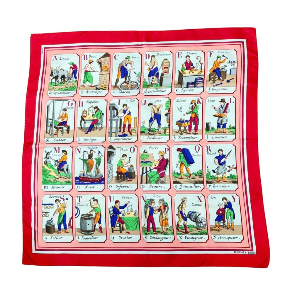 HERMES エルメス スカーフ カレ90 『Joies d' Hiver(冬の愉しみ