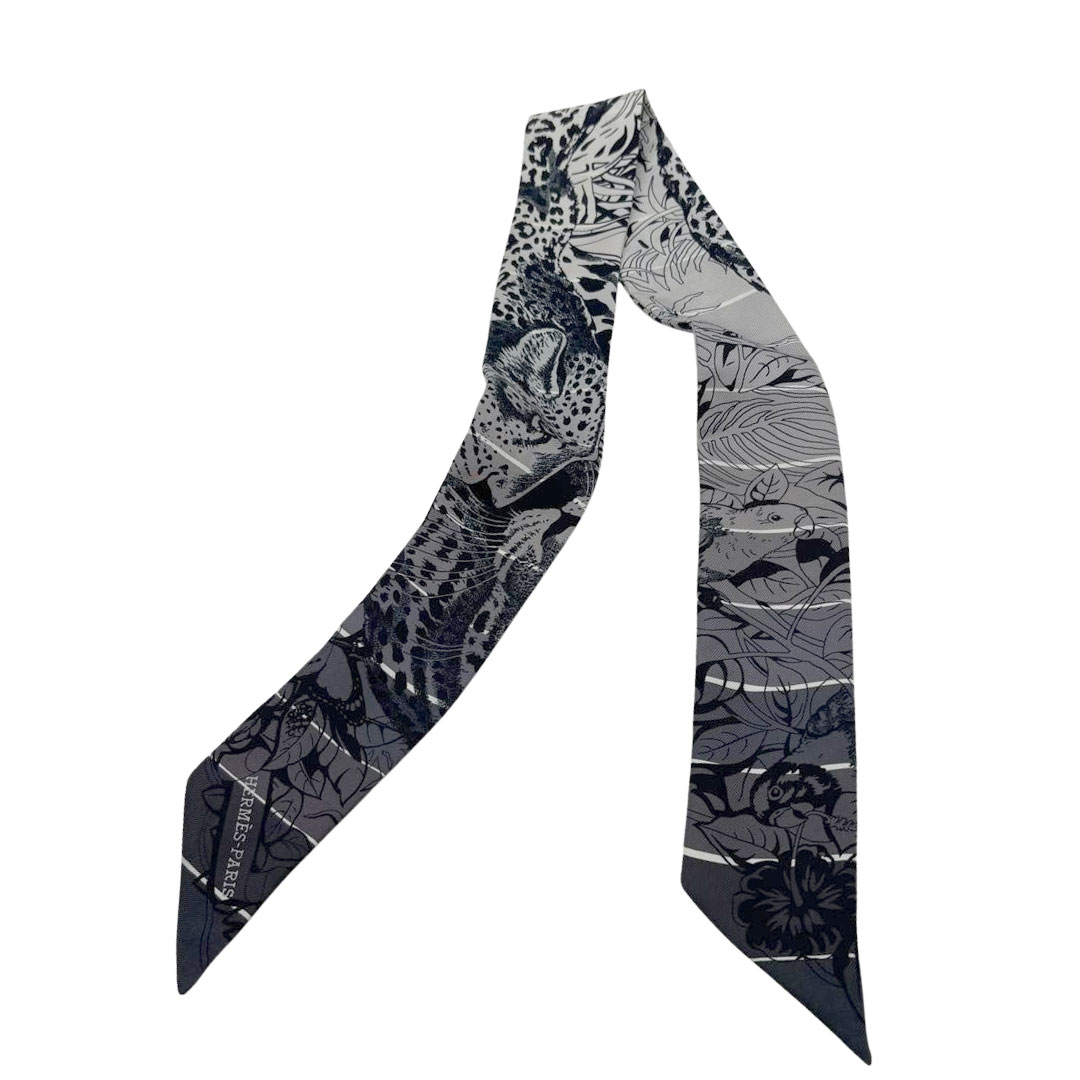 HERMES エルメス スカーフ カレ45 プチカレ ガヴロッシュ 『MORS DE