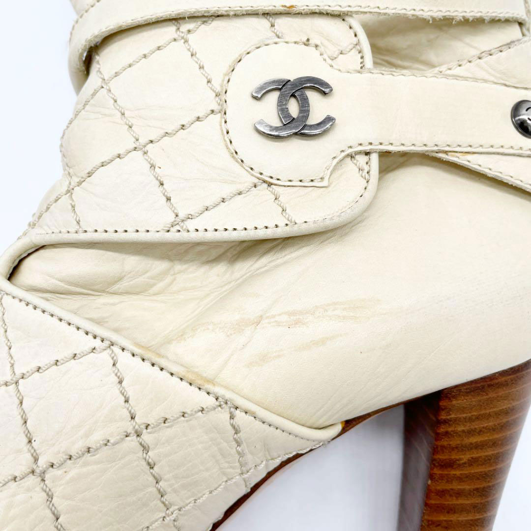 CHANEL シャネル ショートブーツ ワイルドステッチ レザー オフホワイト 38 1/2（約25cm）
