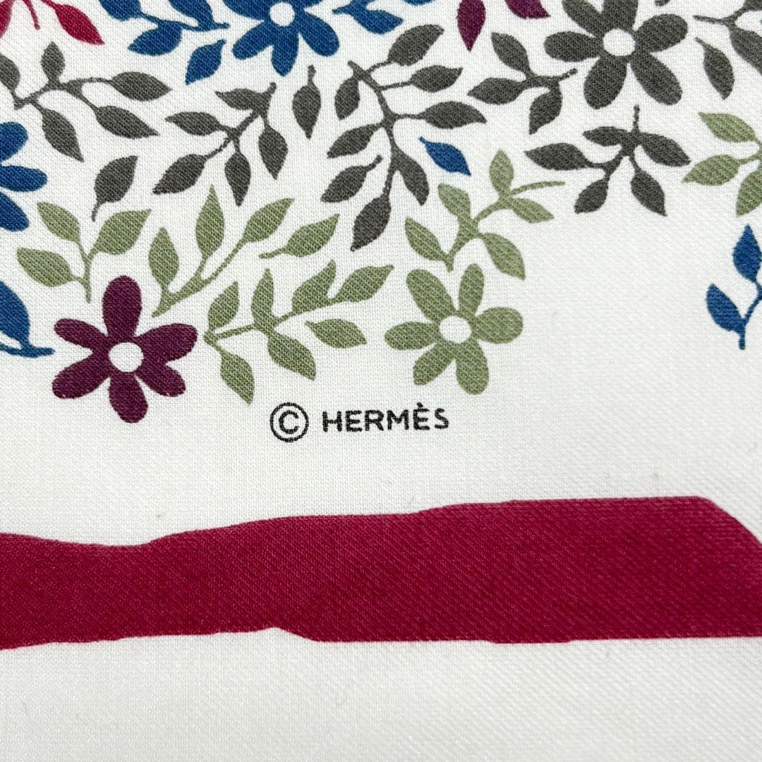HERMES エルメス スカーフ カレ65 『Jardin de Calypso(カリプソの庭園)』 コットン/シルク ホワイト/マルチカラー