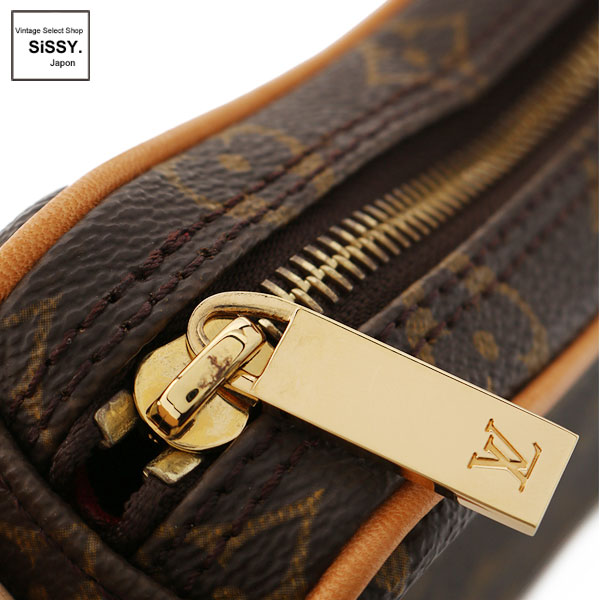 LOUIS VUITTONルイヴィトン モノグラム ポシェットクロワッサンPM