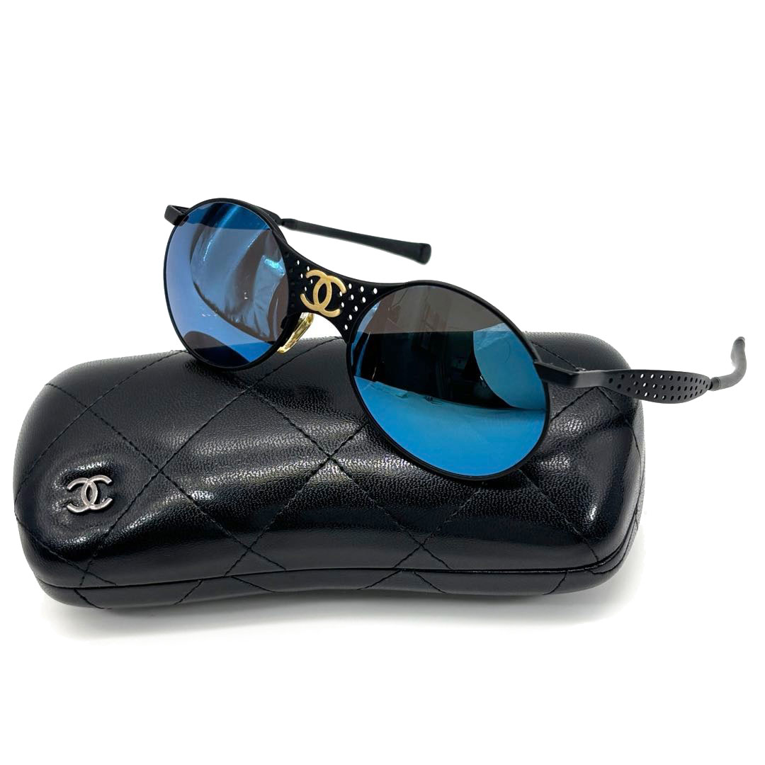 【美品】CHANEL sunglasses ココ ブラック ブルー ケース付 CHANEL シャネル サングラス ココマーク ミラーレンズ ブルー