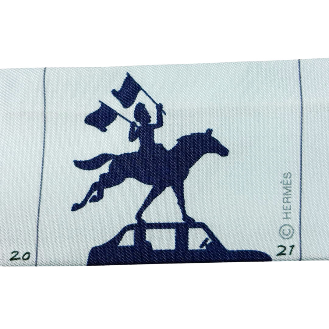 HERMES エルメス スカーフ ツイリー 『PARADE(エルメス・パラード)』 シルク ブルー・グラシエ/ヴェール・アマンド/オール 2024秋冬