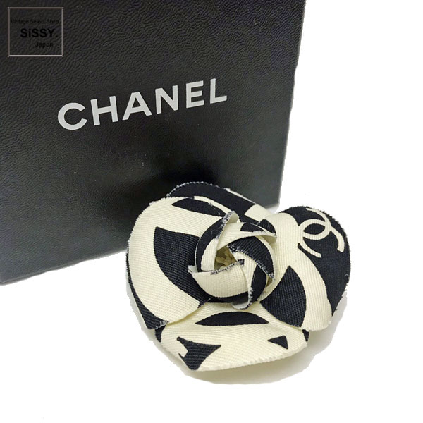 ■シャネル■ カメリア ココマーク コサージュ ブローチ アクセサリー ブラック/ホワイト 【CHANEL】