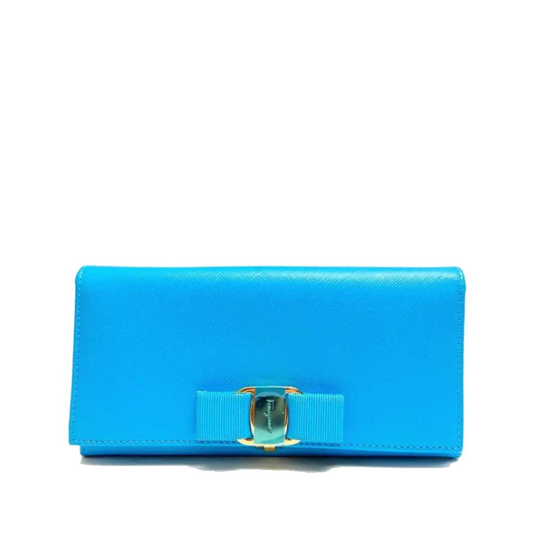 Salvatore Ferragamo サルバトーレ・フェラガモ ヴァラクリップ 二つ折り長財布 レザー ターコイズブルー ゴールド金具