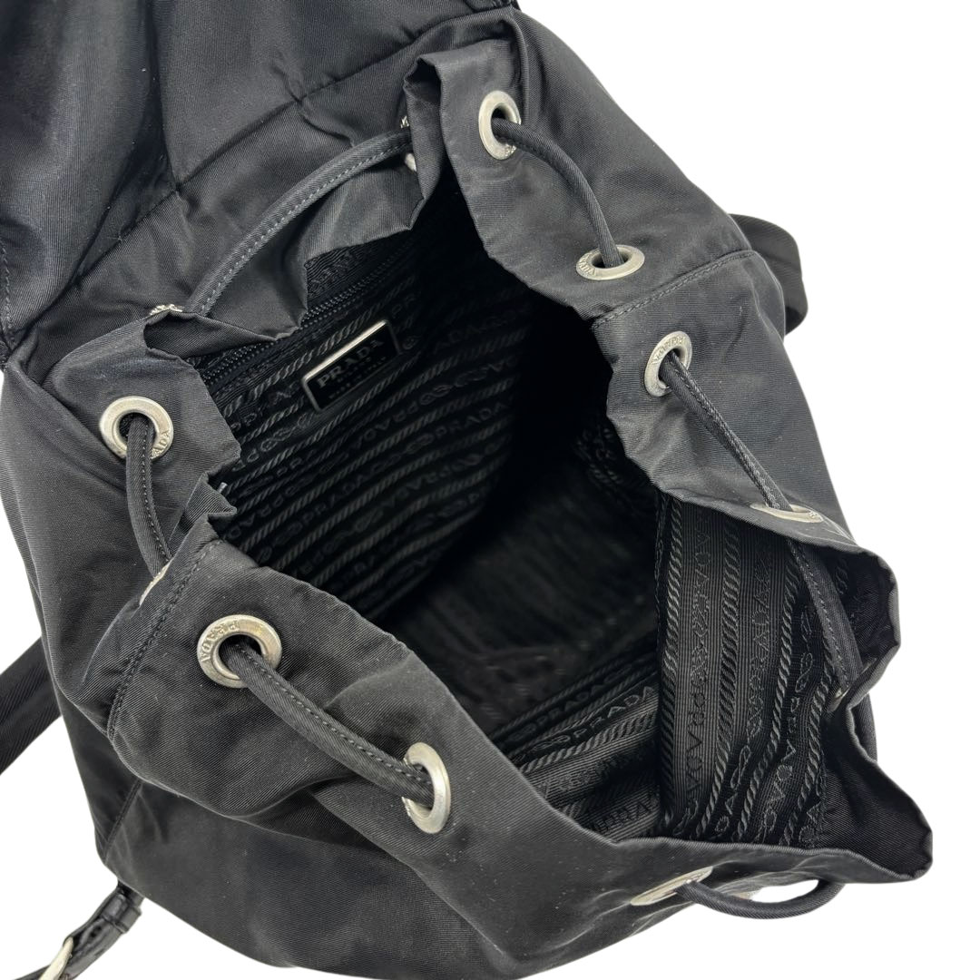 PRADA プラダ リュックサック バックパック ナイロン ブラック シルバー金具