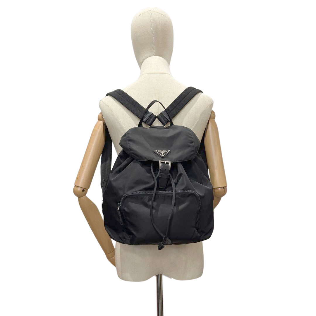 PRADA プラダ リュックサック バックパック ナイロン ブラック シルバー金具