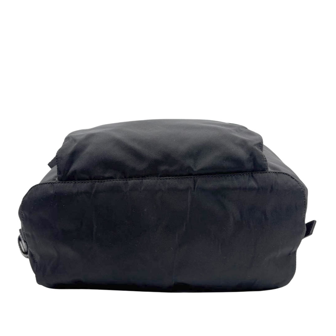 PRADA プラダ リュックサック バックパック ナイロン ブラック シルバー金具