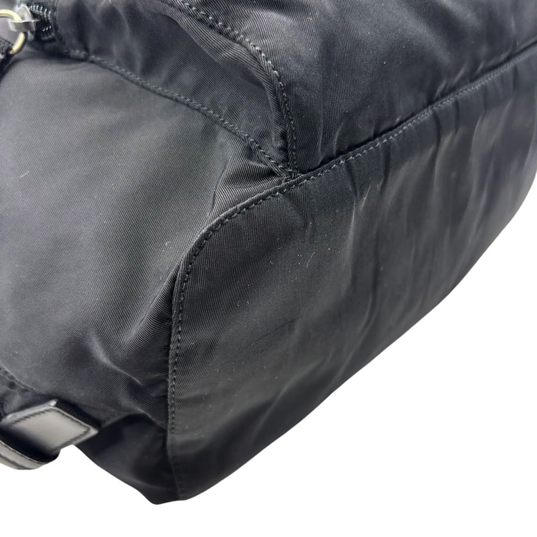 PRADA プラダ リュックサック バックパック ナイロン ブラック シルバー金具