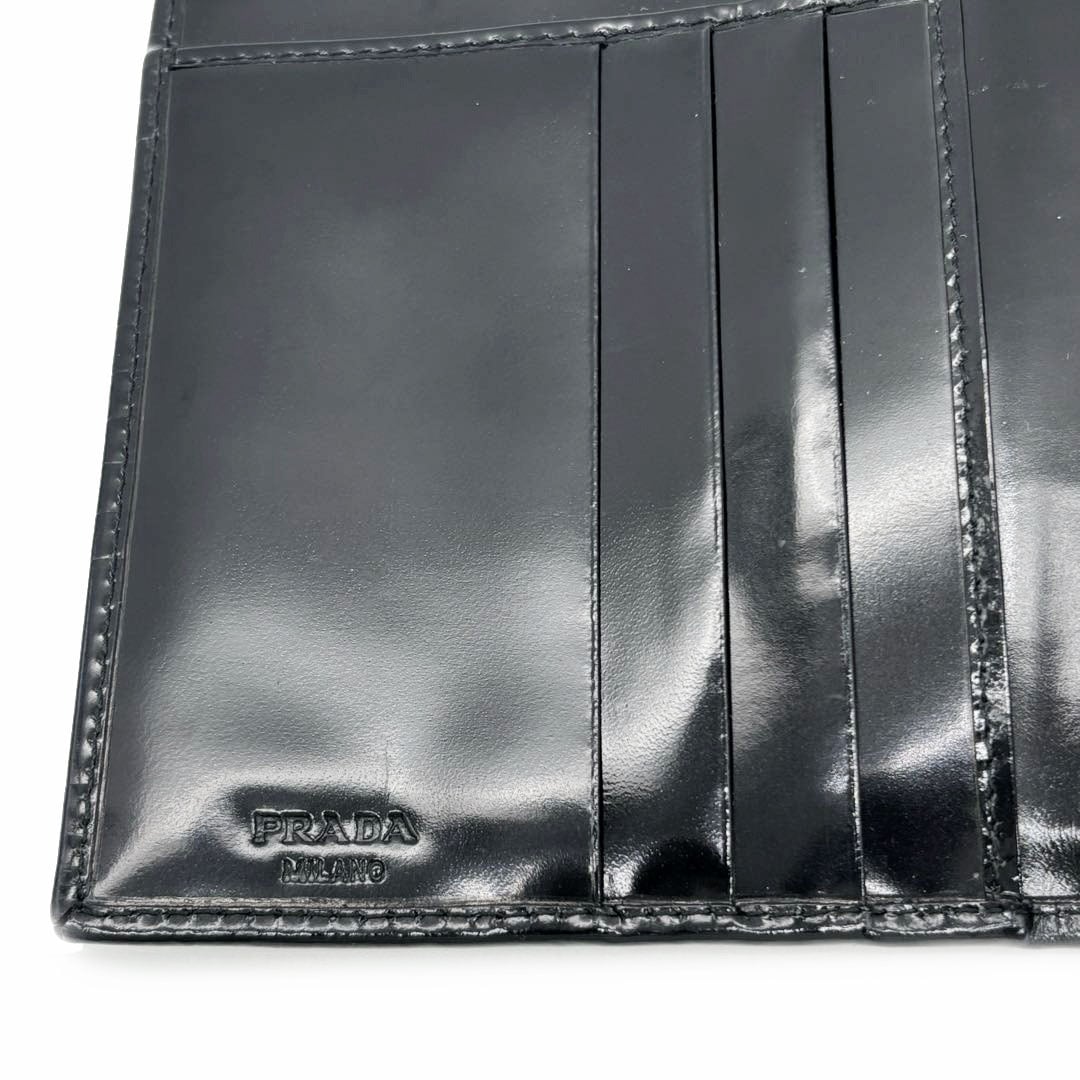 ブラック パテントレザー 三つ折り財布 PRADA プラダ 三つ折り財布 パテントレザー ブラック | 財布