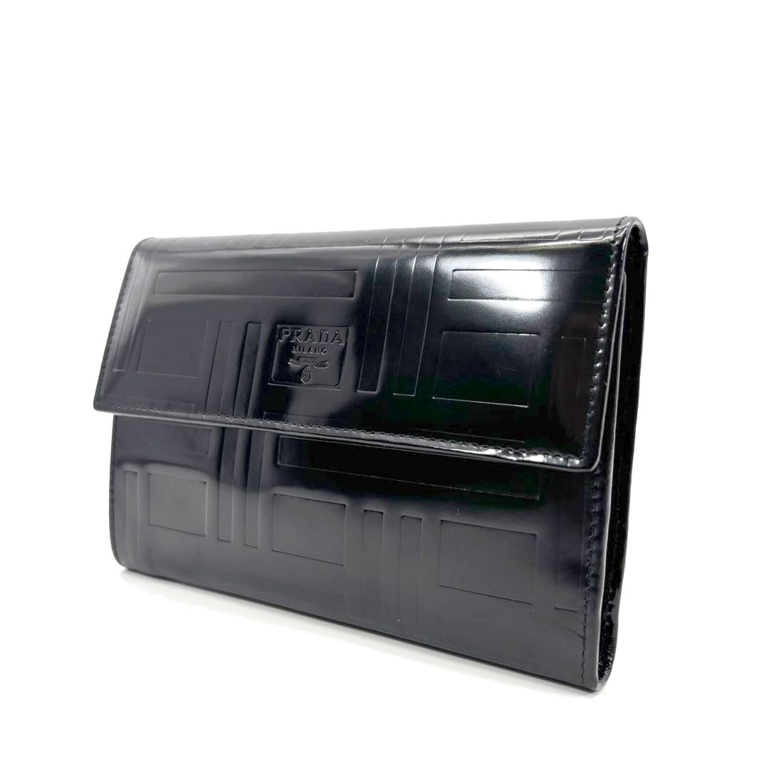 PRADA プラダ 三つ折り財布 パテントレザー ブラック | 財布