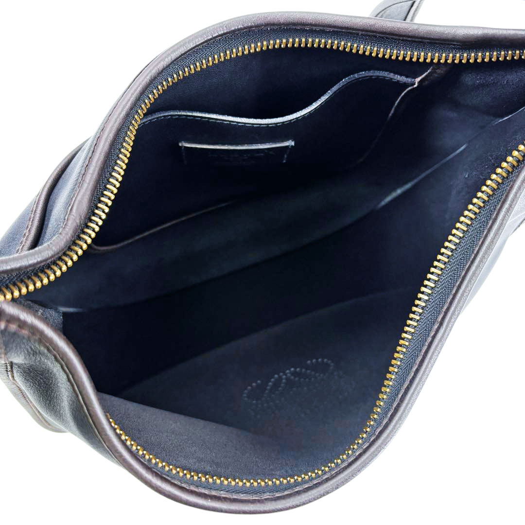 LOEWE ロエベ 斜め掛け ショルダーバッグ アナグラム パンチングロゴ レザー ブラック/ブラウン