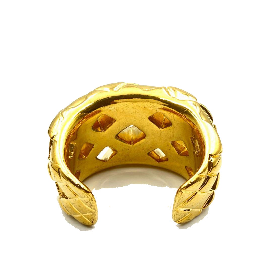 CHANEL シャネル マトラッセ ヴィンテージ バングル ブレスレット 23