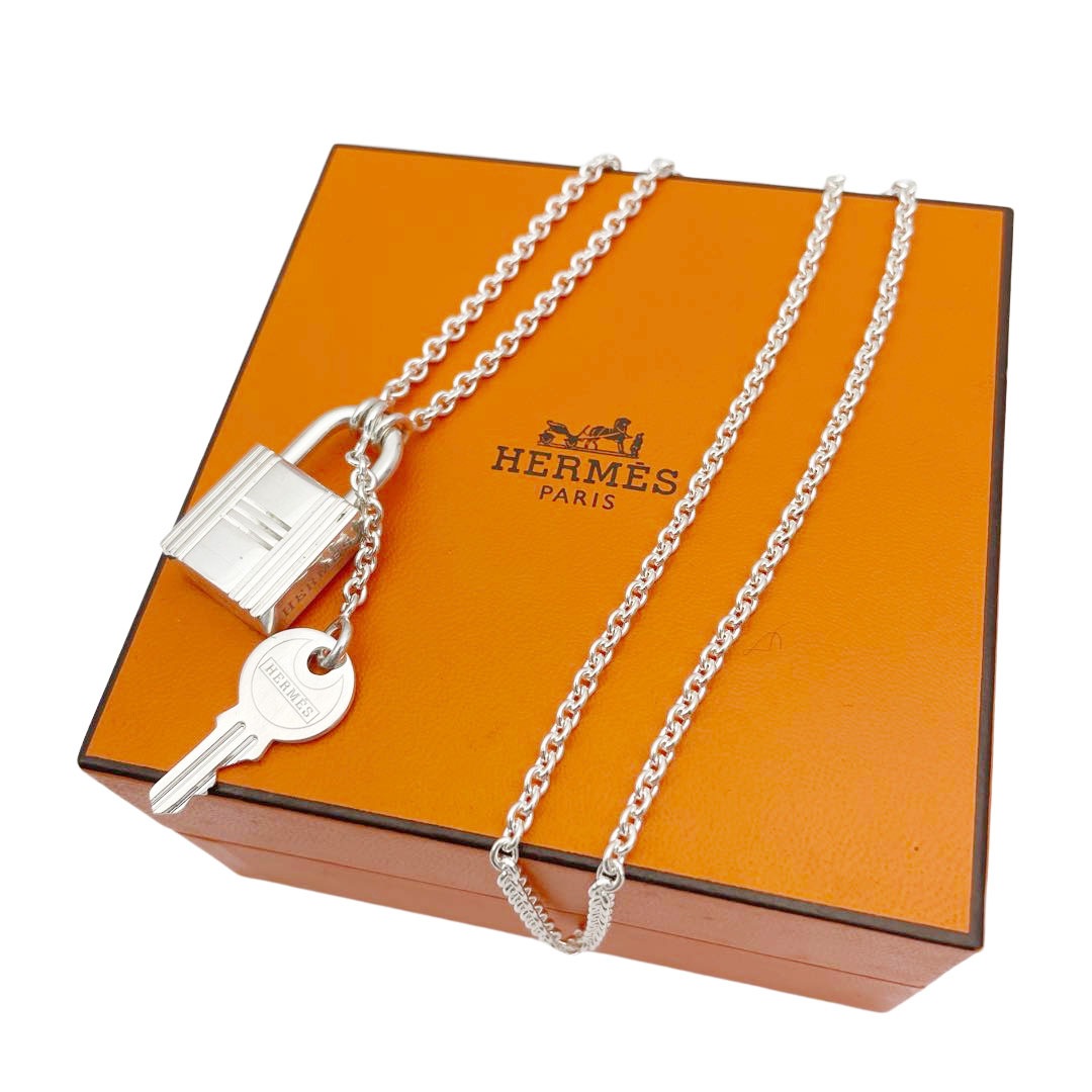 HERMES エルメス ネックレス カデナ＆キー ペンダント アミュレット
