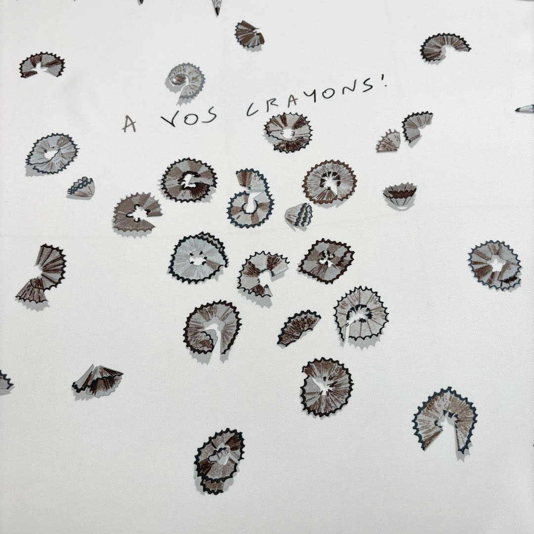 HERMES エルメス スカーフ カレ90 『A VOS CRAYONS(さあ色鉛筆を出して！)』 シルク アイボリー系