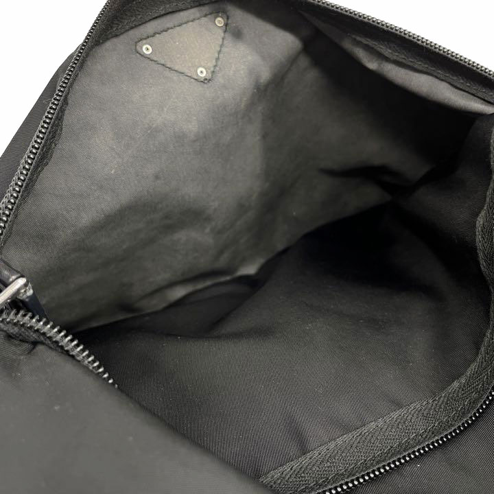 PRADA プラダ 斜め掛けショルダーバッグ ナイロン レザー ブラック BT0426