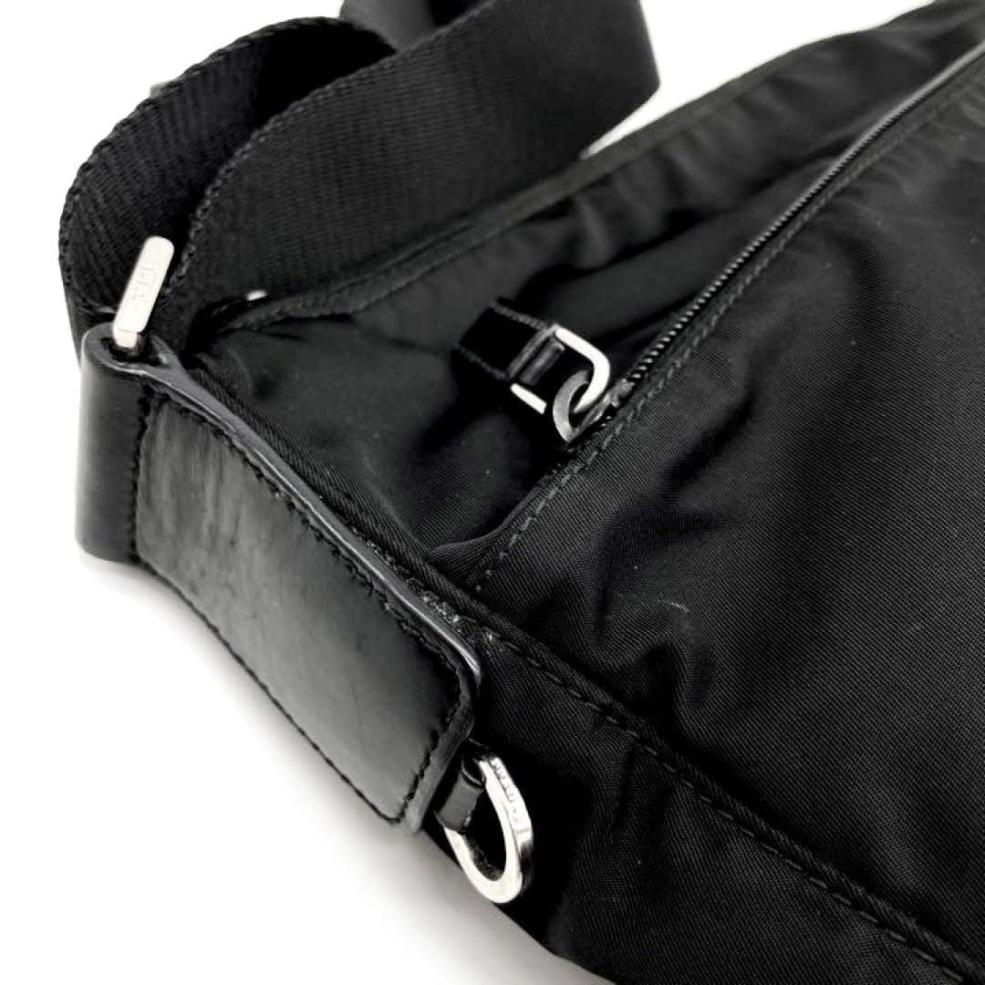 PRADA プラダ 斜め掛けショルダーバッグ ナイロン レザー ブラック BT0426