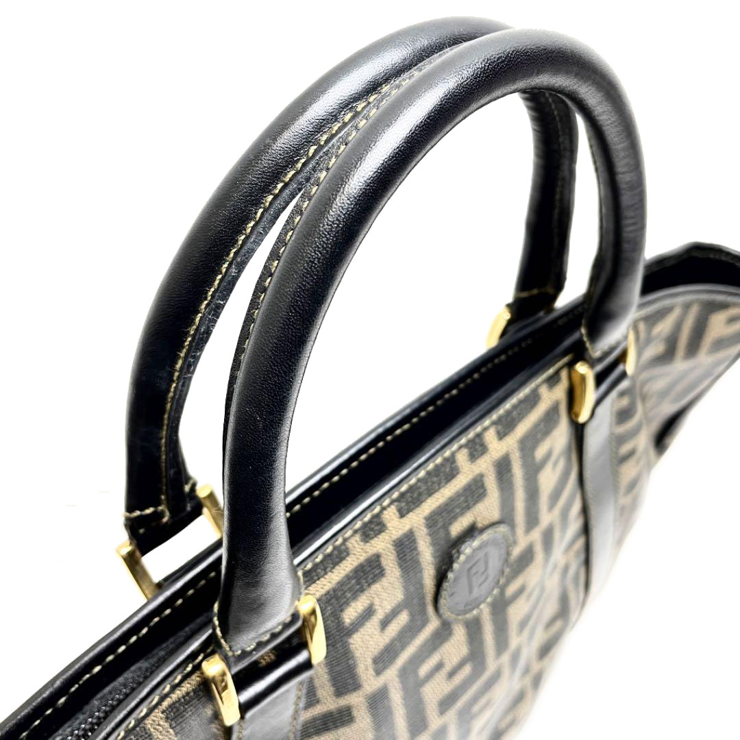 FENDI フェンディ ズッカ ハンドバッグ トートバッグ PVC レザー ブラウン